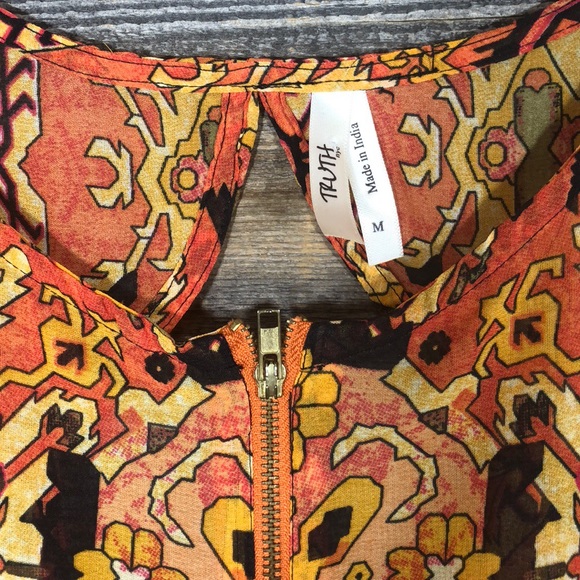 Truth | Aztec Print Top | M
” - Picture 6 of 8